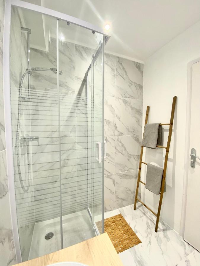 Lumineux T1, Terrasse De 15m2 Vue Mer-sanguinaires Ajaccio (Corsica)